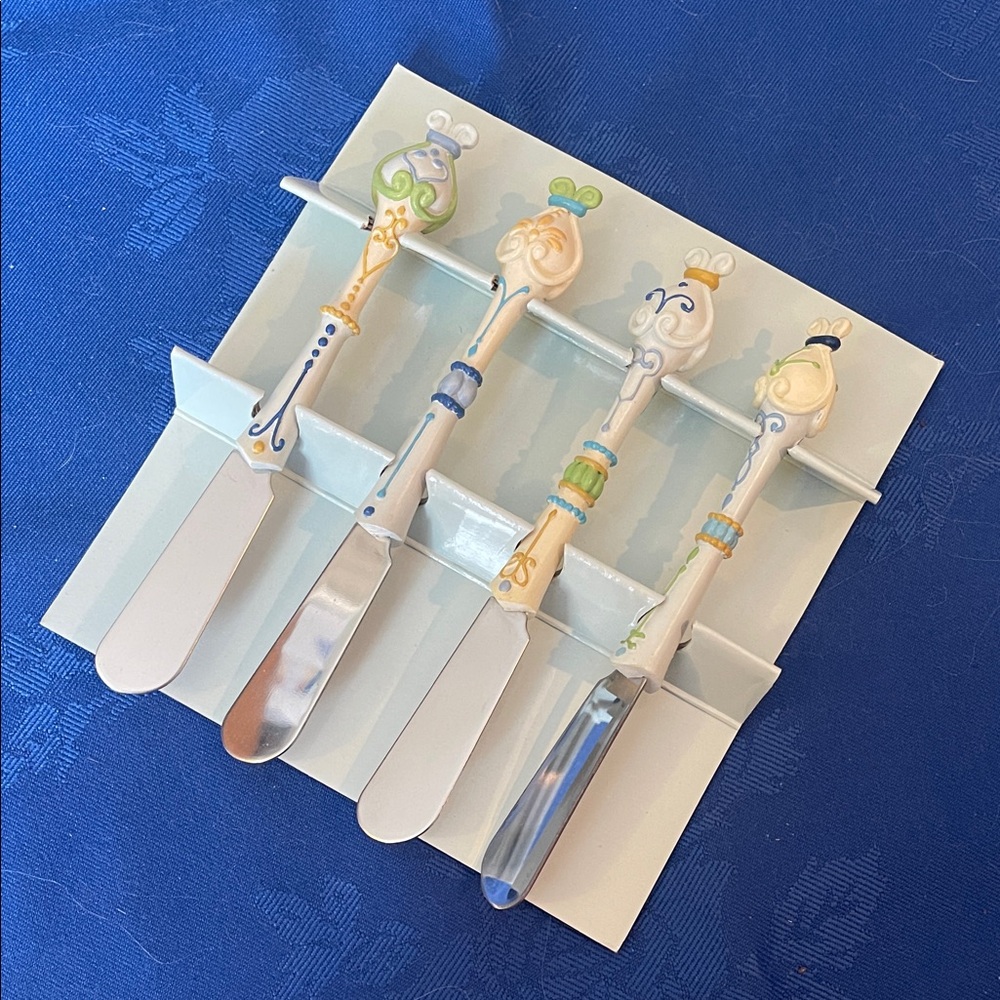 Decorative Cheese Spreaders Set of Four